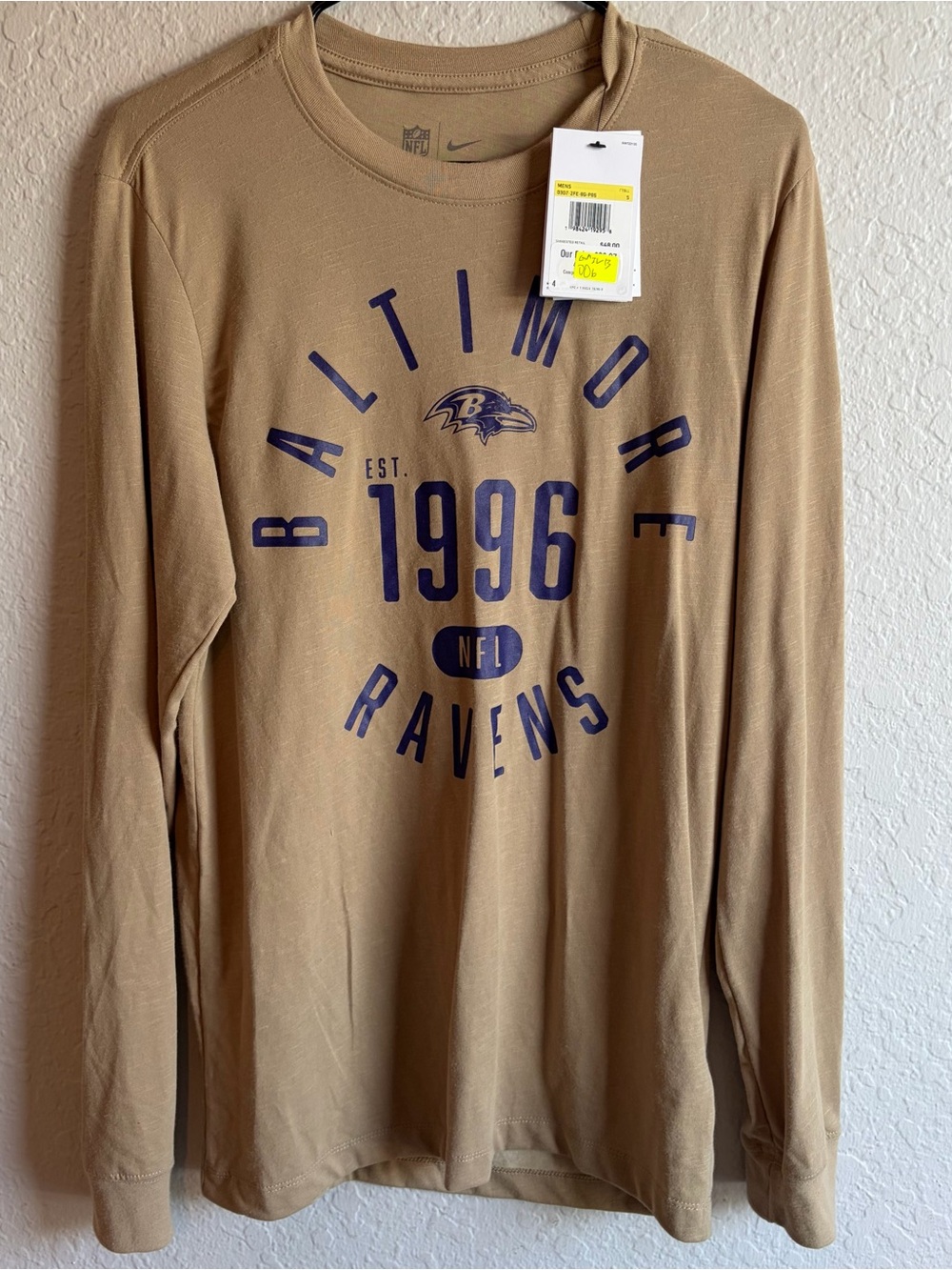 Nike Baltimore Ravens Tan Long Sleeve Dri-Fit T-Shirt - Men’s Small NFL NWT